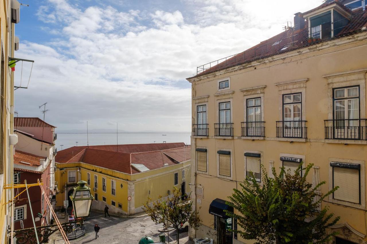 Colourful Alfama Apartment 리스본 외부 사진